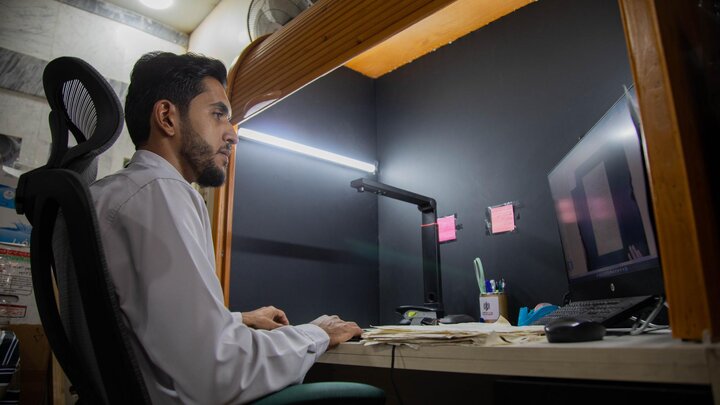 تقرير مصور/ العتبة العباسية تعمل على أرشفة وثائق هامة لحفظ الأحداث والوقائع التاريخية