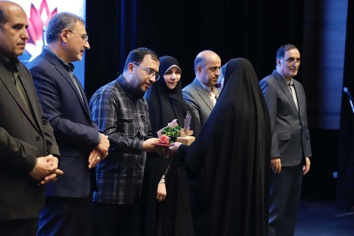 Raporê wêneyan / Rêzgirtin ji bijartiyên kampanyaya neteweyî ya Îsarê