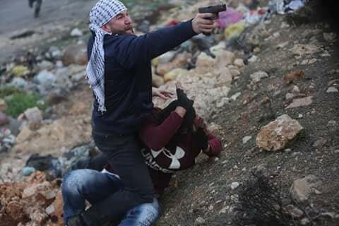 Israeli Special Forces Shoot and Arrest Palestinian Man Near Ramallah