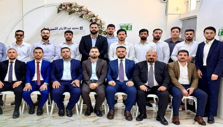 تقرير مصور/ العتبة الحسينية تقدم خدمات نوعية للمكفوفين وضعاف البصر في المثنى