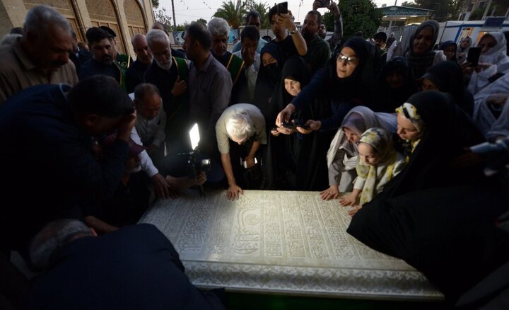 گزارش تصویری/ رونمایی از سنگ مرقد مطهر حضرت عبدالعظیم(ع)