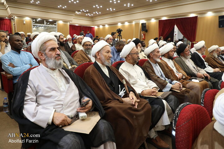 آیین رونمایی از اثر «فقیهی از کربلا»