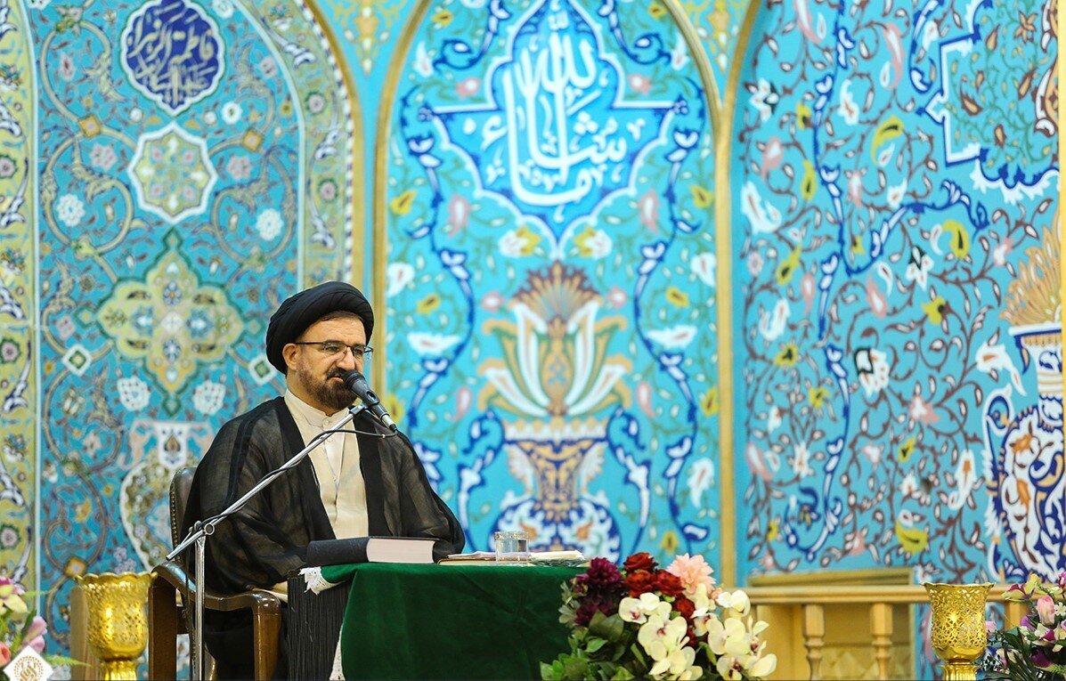 ویدیو | تربیت مردم و شخصیت‌های برجسته ایمانی بزرگ‌ترین دستاورد انقلاب اسلامی است