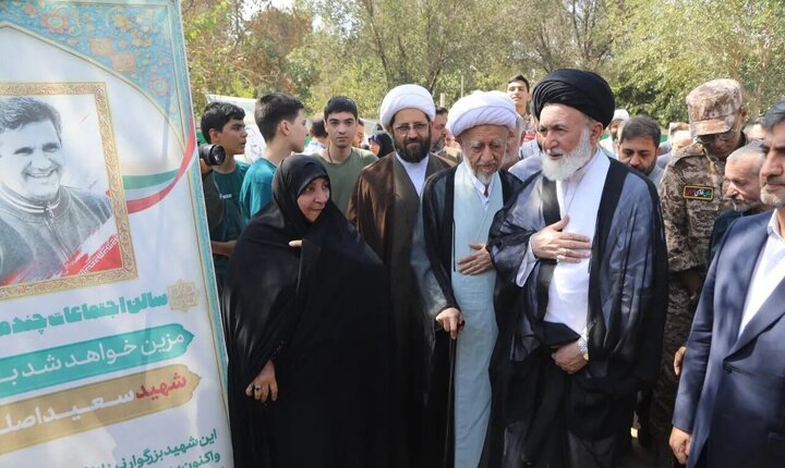عکس خبری/ آیین کلنگ‌زنی مسجد و حسینیه حضرت علی اکبر(ع)