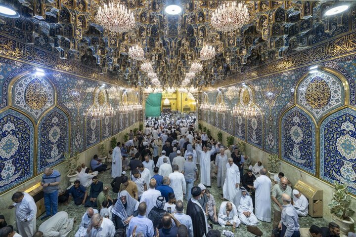 Noche de viernes en Karbala: imágenes del santuario de Abu al-Fadl al-Abbas