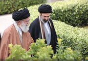 Video | Şəhid Zəhra Həddad Adilin anası: İmam Müctəba Xameneyi atası şəhid Xameneyinin dəfn mərasimində iştirak edib