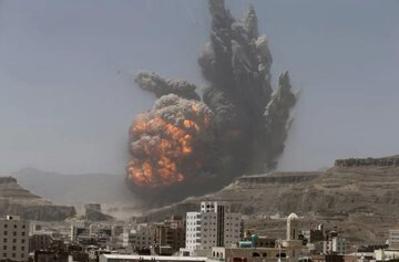 Suudi Uçakları Sana ve Saada’yı Vurdu: Yemen Ordusunun Cephedeki İlerleyişi Sürüyor