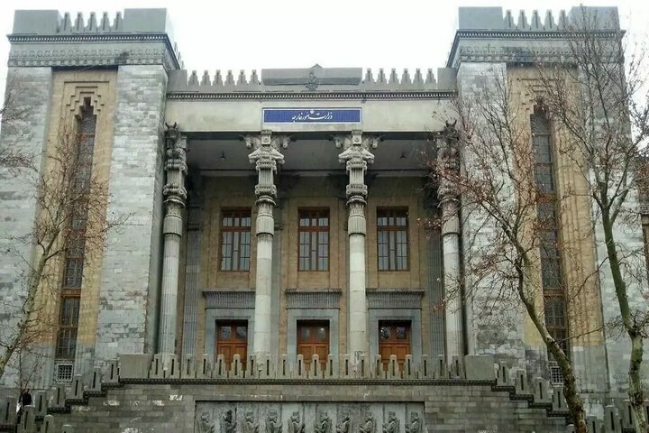 Iran's Foreign Ministry condemns US actions disrupting trade, air transport links