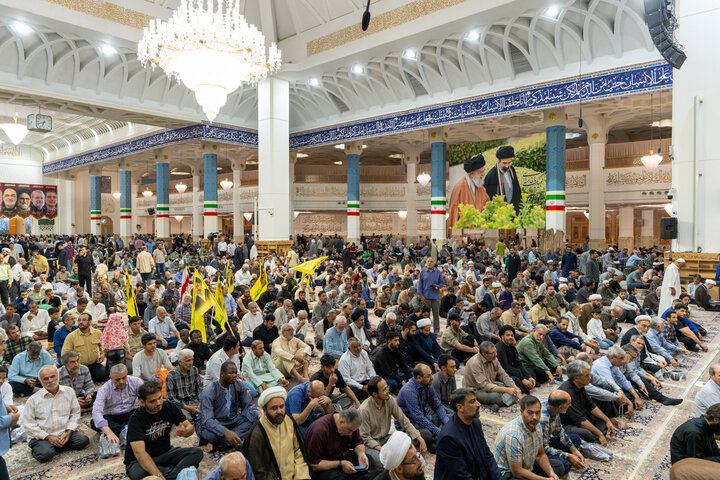 مراسم با شکوه بزرگداشت مجاهد کبیر شهید سید حسن نصرالله در حرم بانوی کرامت