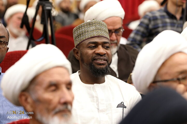 Photos: Unveiling ceremony of book "A Jurist from Karbala"
