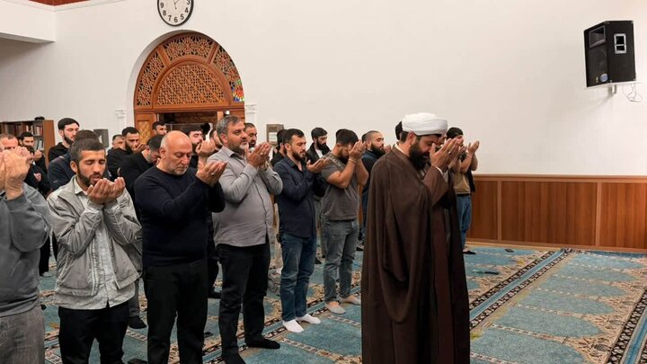 Tbilisi Ahl al-Bayt Mosque Hosts Friday Prayer and Sermon on Oppression and Pessimism