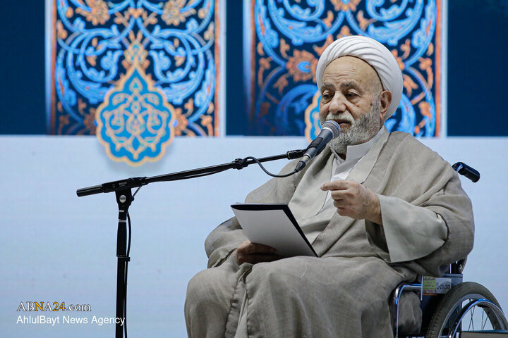 سی و سومین اجلاس سراسری نماز - حرم مطهر رضوی