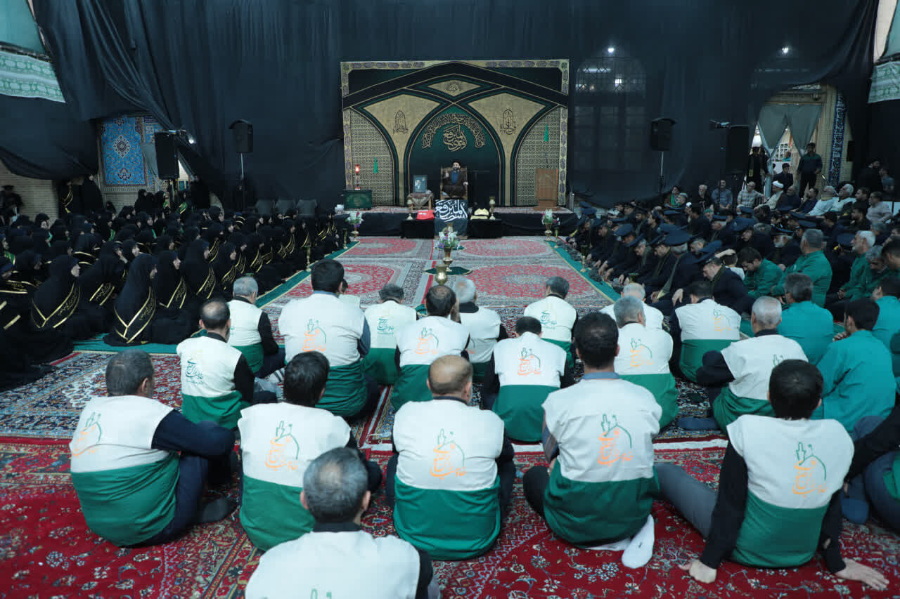 حجتالاسلام صدر: پرچم بقاع متبرکه نماد هویت دینی و پرچم هدایت و تقواست