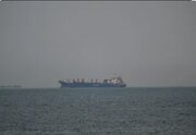 Hürmüz’de Stratejik Geçit: Bir Tanker Hedef Alındı, Deniz Güvenliğinde Kritik Zafiyet