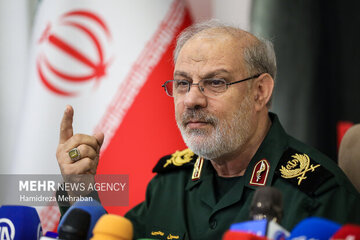 General Mohebbi: Война Америки с Ираном или с американским народом?