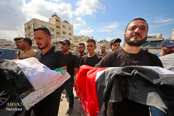 تقرير مصور/ تشييع 105 جثامين لفلسطينيين في مقبرة الشيخ "رضوان" في غزة