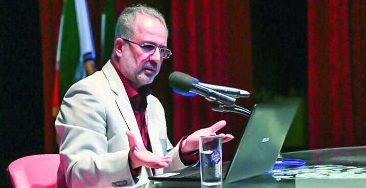 US Military Withdrawal not End of US Iraq Presence, Iran Needs Long-term Iraq Strategy
