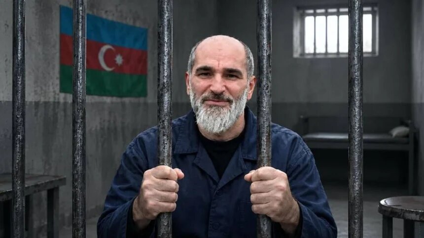 Azerbaycan’da Başörtüsü Yasağını Eleştirdi Diye Tutuklandı