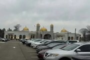Mesquitas enfrentam oposição mais dura que igrejas nos EUA, e o estacionamento é a desculpa