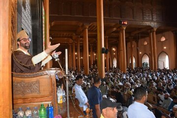 Mirwaiz Calls for Self-Reflection, Human Rights and Social Responsibility in Kashmir