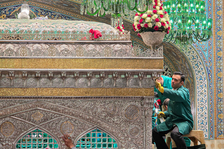 Photos: Cleaning ceremony of Imam Reza holy shrine
