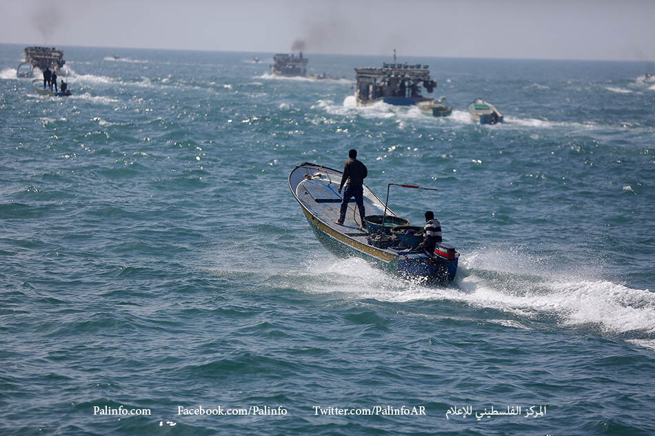 235 صيادا شهيدا و1810 مراكب مدمرة في غزة