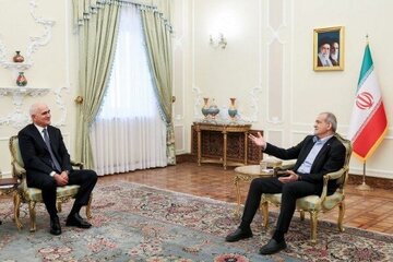 سەرۆک کۆماری ئێران: هەر جارێک پشکێنەرانی ئاژانسی ئەتۆمی دێن دواتر زانا ئەتۆمییەکانمان تیرۆر دەکرێن