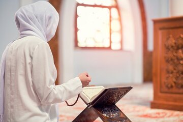 Duayên berfirehkirina rizqê û dayîna deynê; beşa pêncem: Duayên Îmam Seccad (s.x)