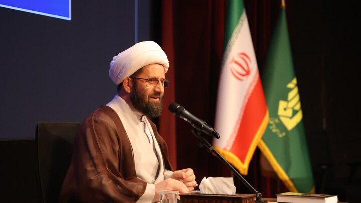 راهبری مسجد باید از تصمیم‌های موردی به برنامه عملیاتی تبدیل شود
