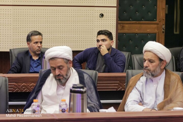 آیین رونمایی از فراخوان کنگره بین‌المللی «امناء‌الرسل»