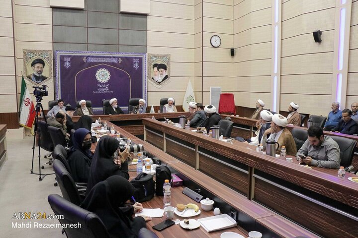 آیین رونمایی از فراخوان کنگره بین‌المللی «امناء‌الرسل»