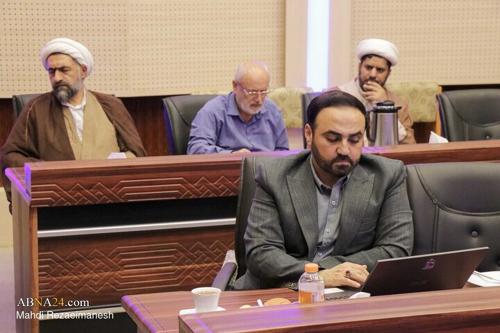 آیین رونمایی از فراخوان کنگره بین‌المللی «امناء‌الرسل»