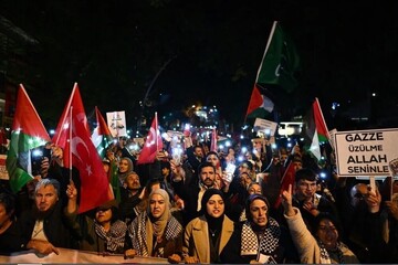 Galeri Foto: Aksi Pawai “Palestina Merdeka” di Jantung Kota Ankara