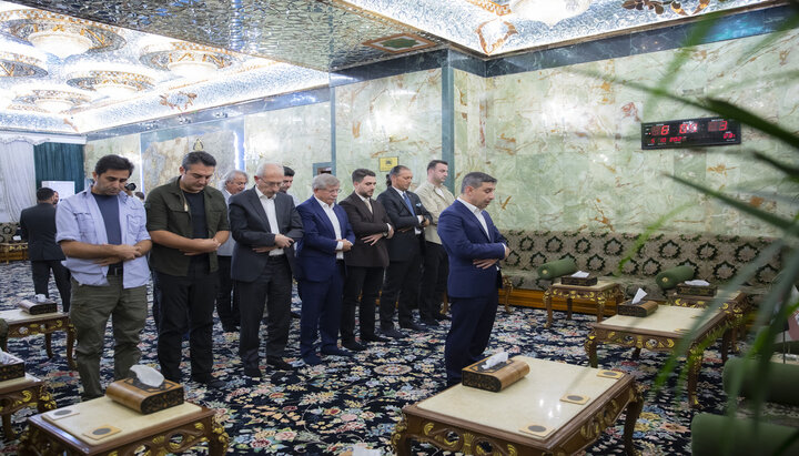 تقرير مصور/ رئيس الوزراء التركي الاسبق أحمد داود أوغلو يزور العتبة الحسينية المقدسة في كربلاء