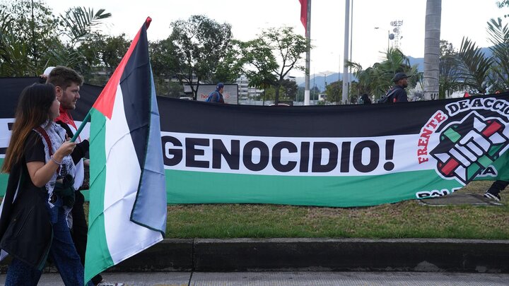 Informe fotográfico | Manifestantes en Colombia protestan contra los lazos con Israel
