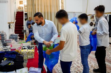 العتبة العلوية توزّع الكوسة المدرسية على معاهد رعاية ذوي الإعاقة بالنجف الأشرف