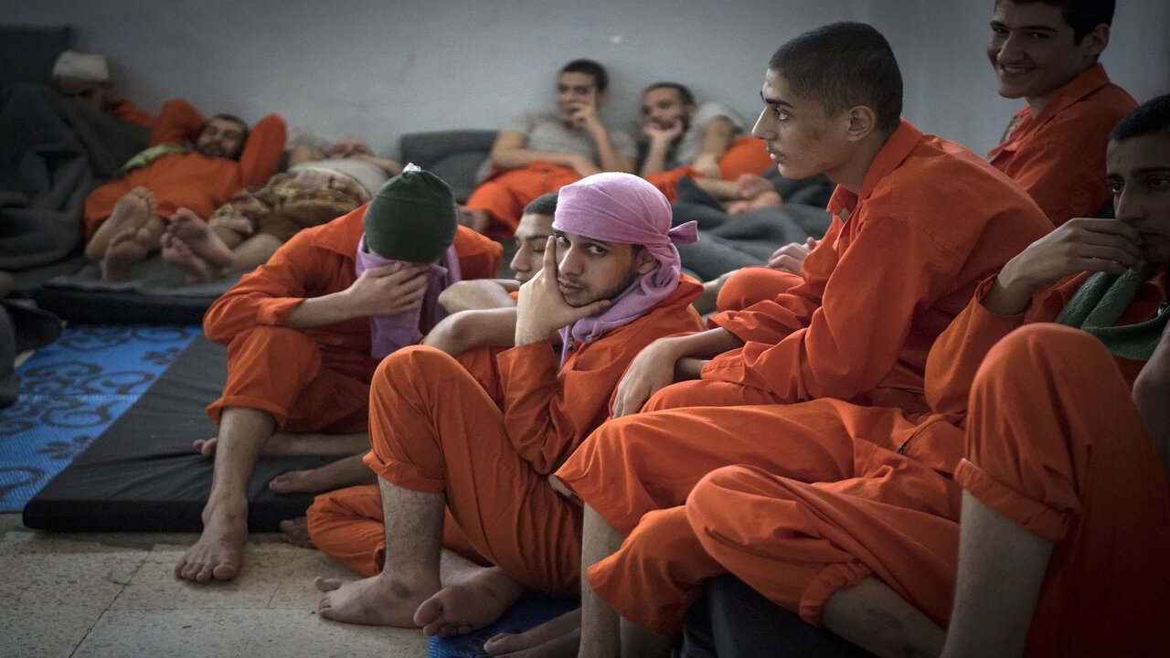 العراق يرفض طلبًا لحكومة الجولاني بتسليم معتقلين سوريين منتمين لداعش