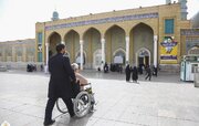خدمات على مدار الساعة لكبار السن في حرم كريمة أهل البيت(ع) بمدينة قم المقدسة