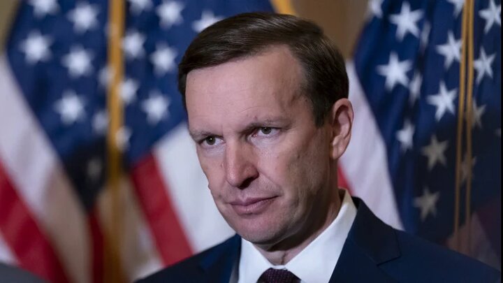 US Senator Accuses Hegseth of Hiding Costs of War Against Iran