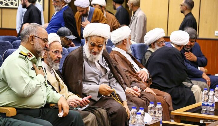 تقرير مصور/ حزب الله اللبناني يقيم مراسم الذكرى السنوية الثانية للشهيد المجاهد السيد "نصرالله" بقم
