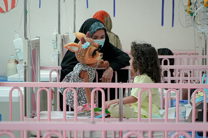 Photos: Presence of servants of Razavi Holy Shrine at Akbar Hospital in Mashhad