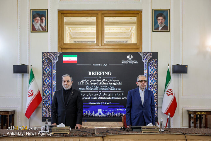نشست وزیر خارجه با سفرا و نمایندگی های سیاسی در تهران