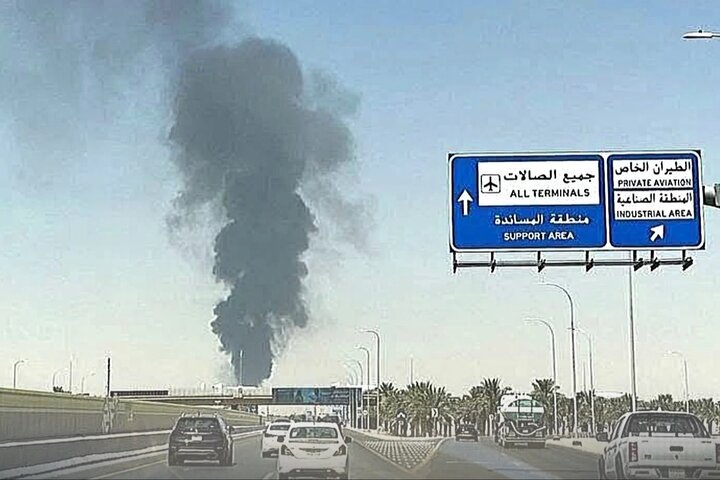 تخلیه فرودگاه ریاض و لغو صدها پرواز