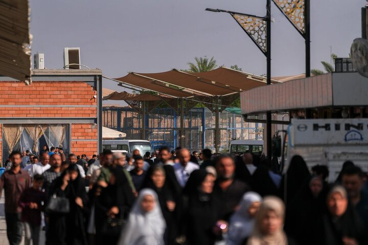 تقرير مصور/ سامراء المقدسة تستقبل زوار يوم الجمعة وسط أجواء من الإيمان والخشوع