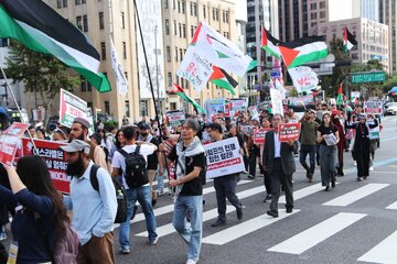 Photos: Thousands rally in Seoul in solidarity with Palestine