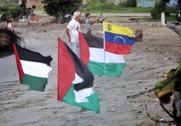 ونزوئلا صحنۀ پرواز بادبادک‌ها در همبستگی با کودکان فلسطین + تصاویر