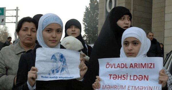 Azerbaijan blocks social media access as hijab protests continue