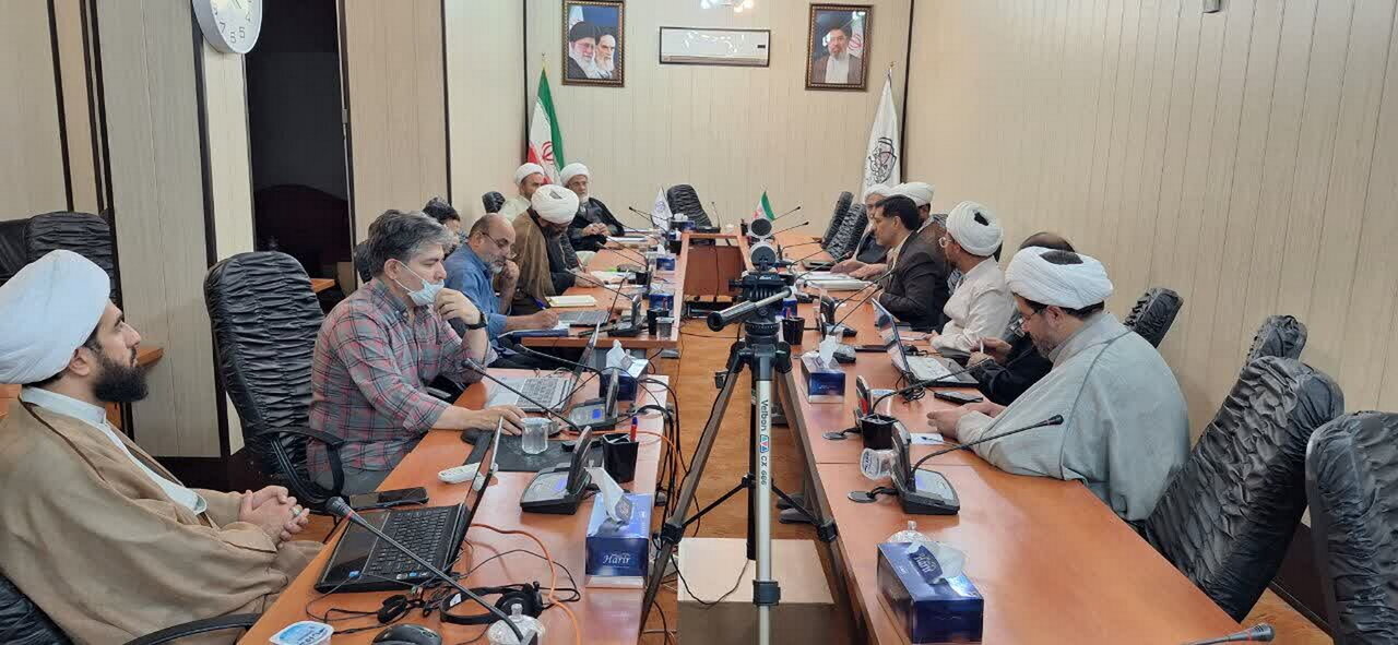 بررسی و تحلیل وضعیت حجاب و عفاف شهر مقدس قم در شورای تخصصی حوزوی