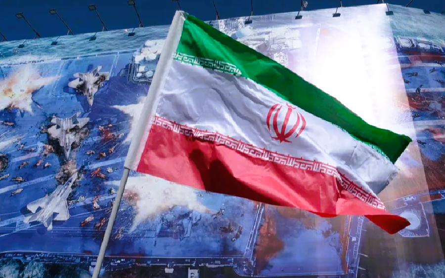 ایران کے خلاف جنگ خطے سے امریکہ کے انخلاء پر اختتام پذیر ہوگی، پروفیسر جیفری ساکس