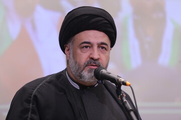 خوانش تازه از نامه‌های رهبر شهید به جوانان غرب/ اصلاح اندیشه‌های خشونت‌زا؛ نخستین گام ایجاد امنیت